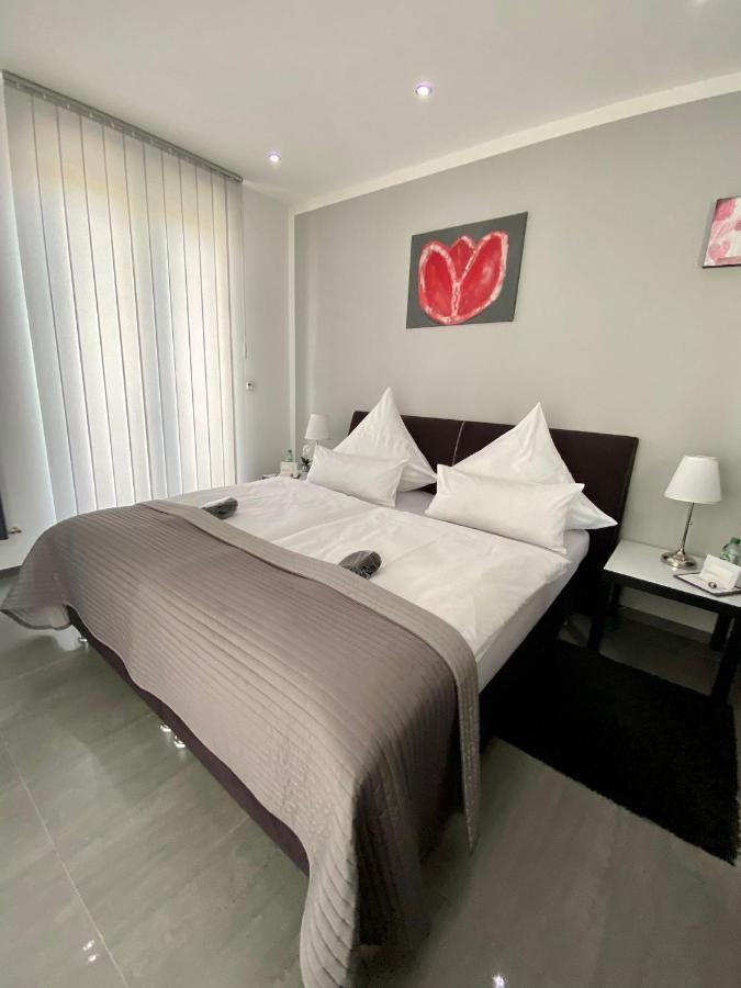 Boe21 Luxusappartement Buttgen Bagian luar foto