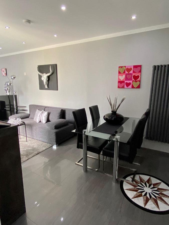 Boe21 Luxusappartement Buttgen Bagian luar foto